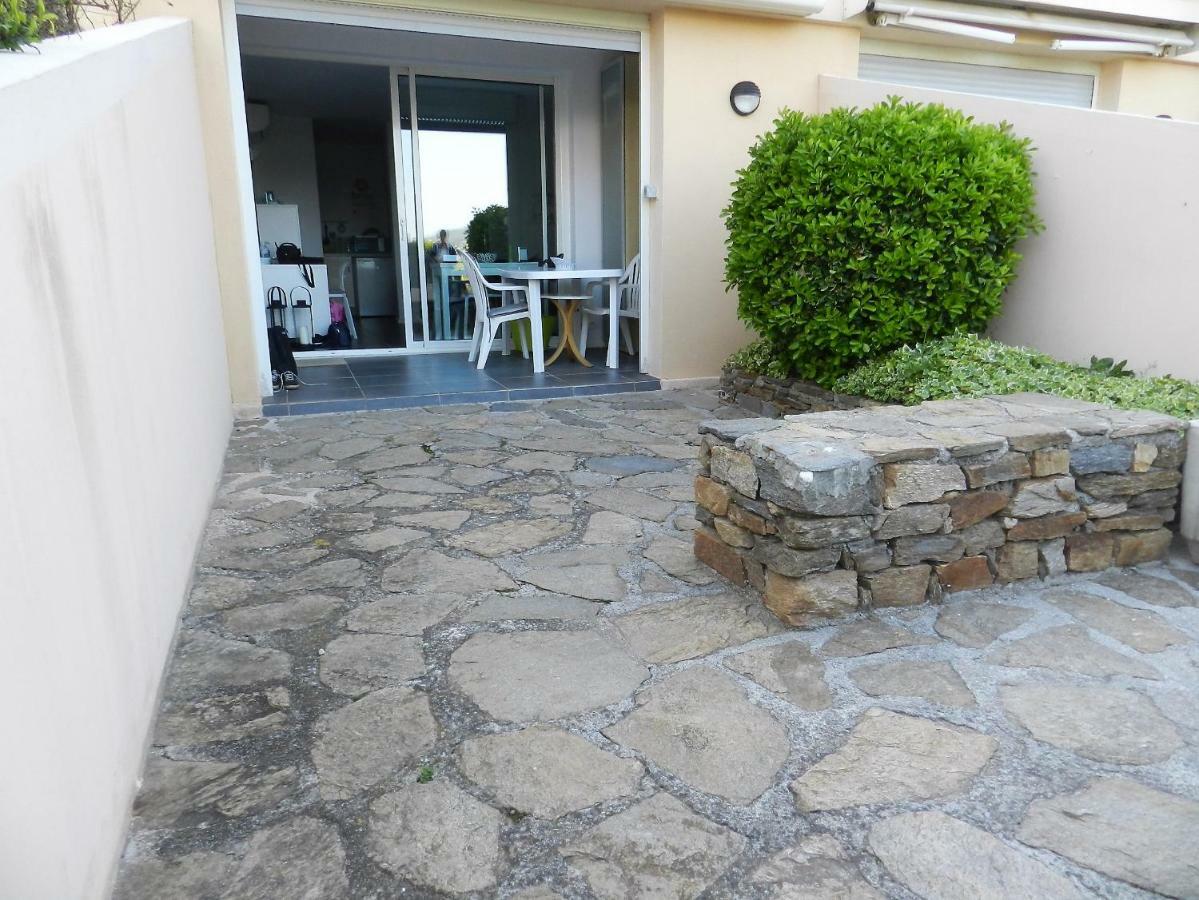 Appartement Les Pieds Dans L'Eau ! Le Lavandou Esterno foto
